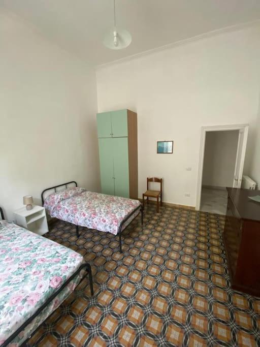 Appartamento Casa Morghen 92 Vomero San Martino *